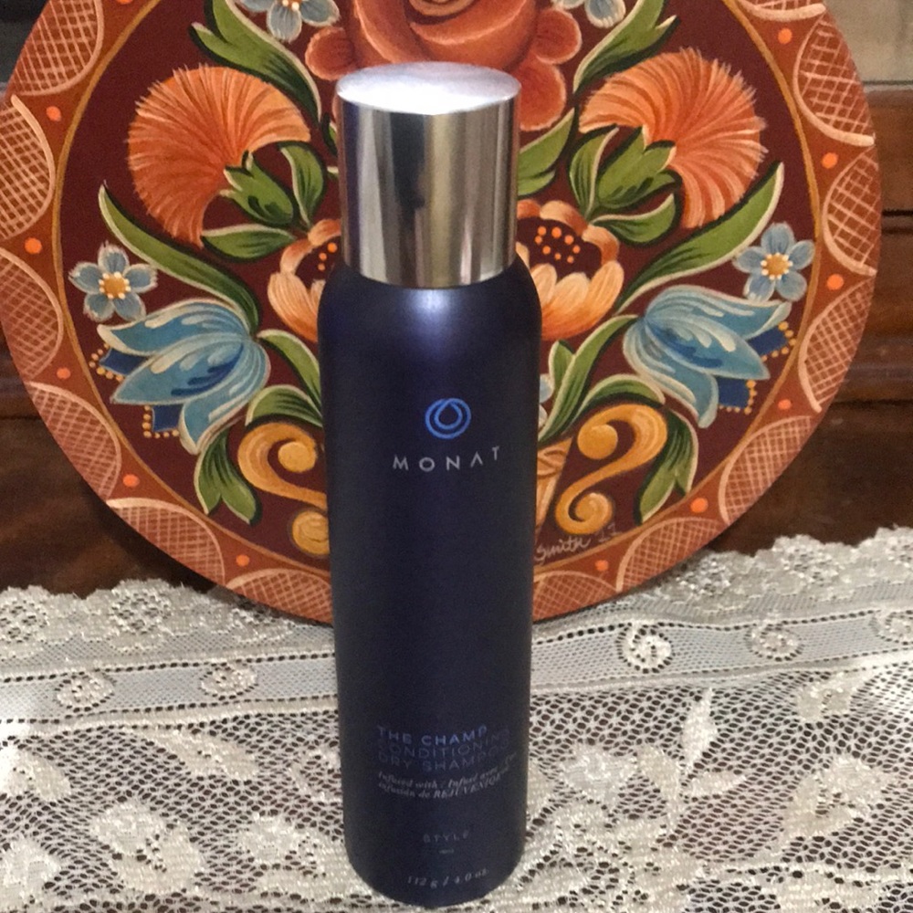 *flash sale*Monat dry shampoo NEW